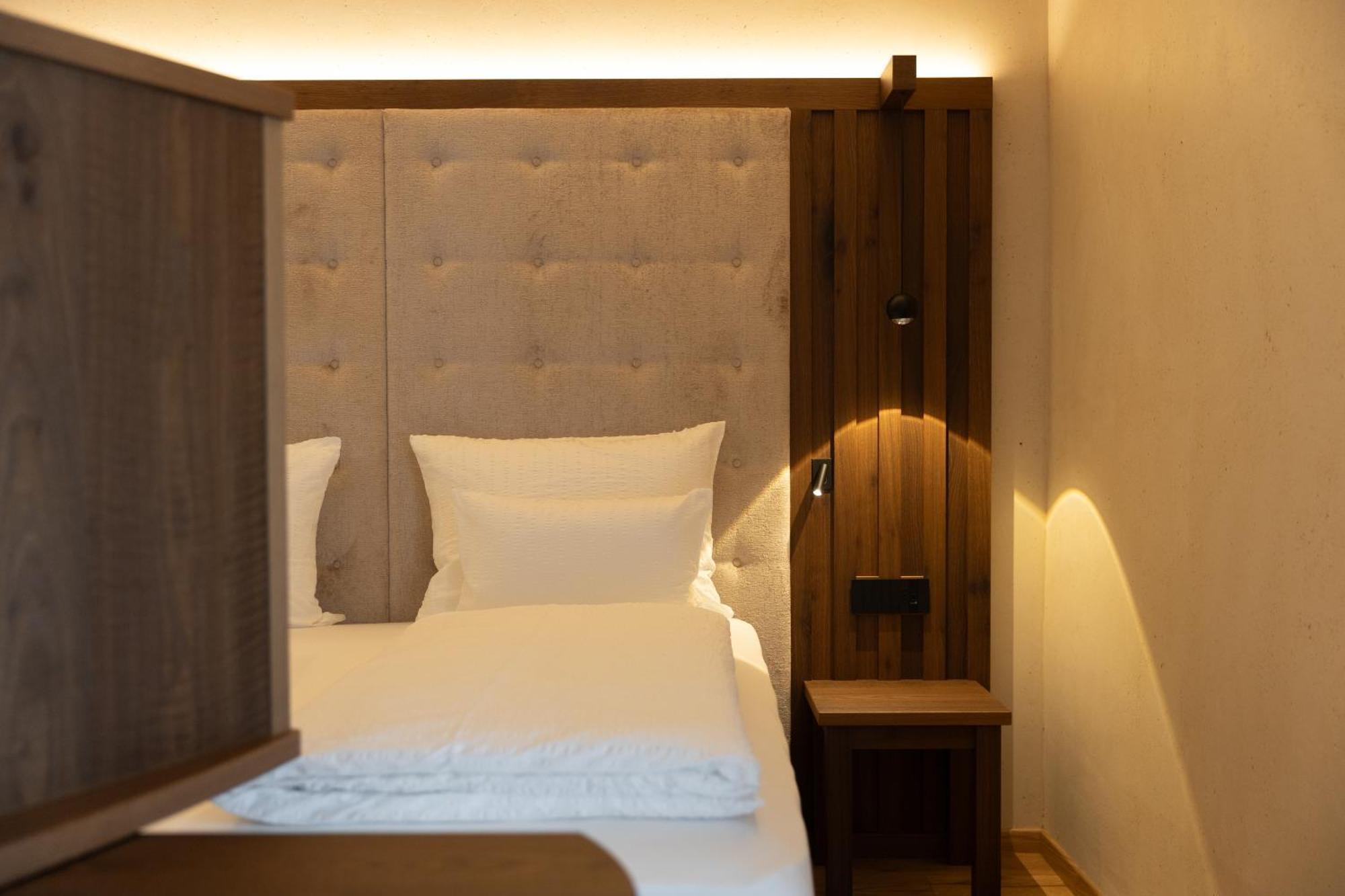 Camino Rustic Chic Hotel Livigno Phòng bức ảnh