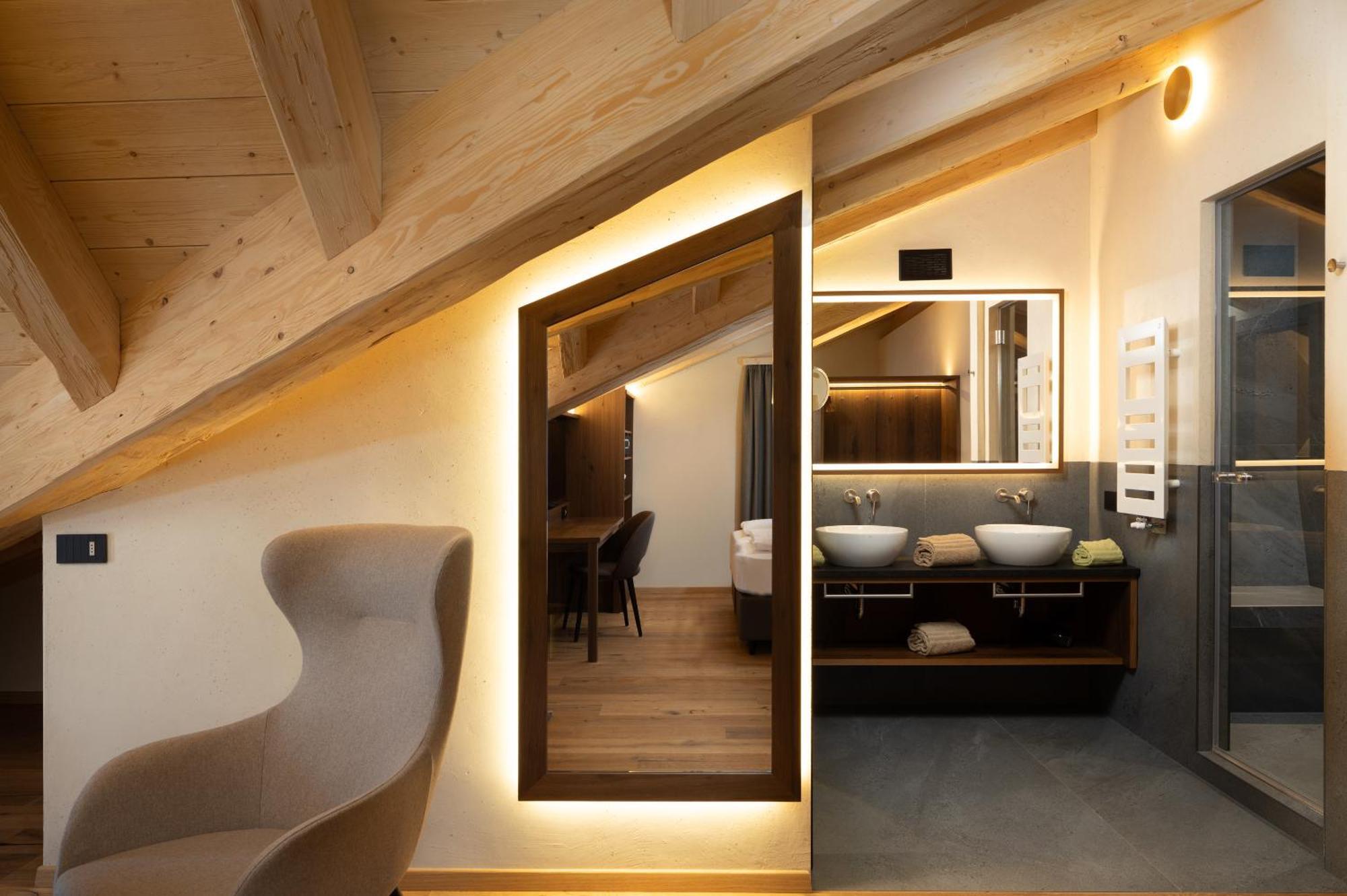 Camino Rustic Chic Hotel Livigno Phòng bức ảnh