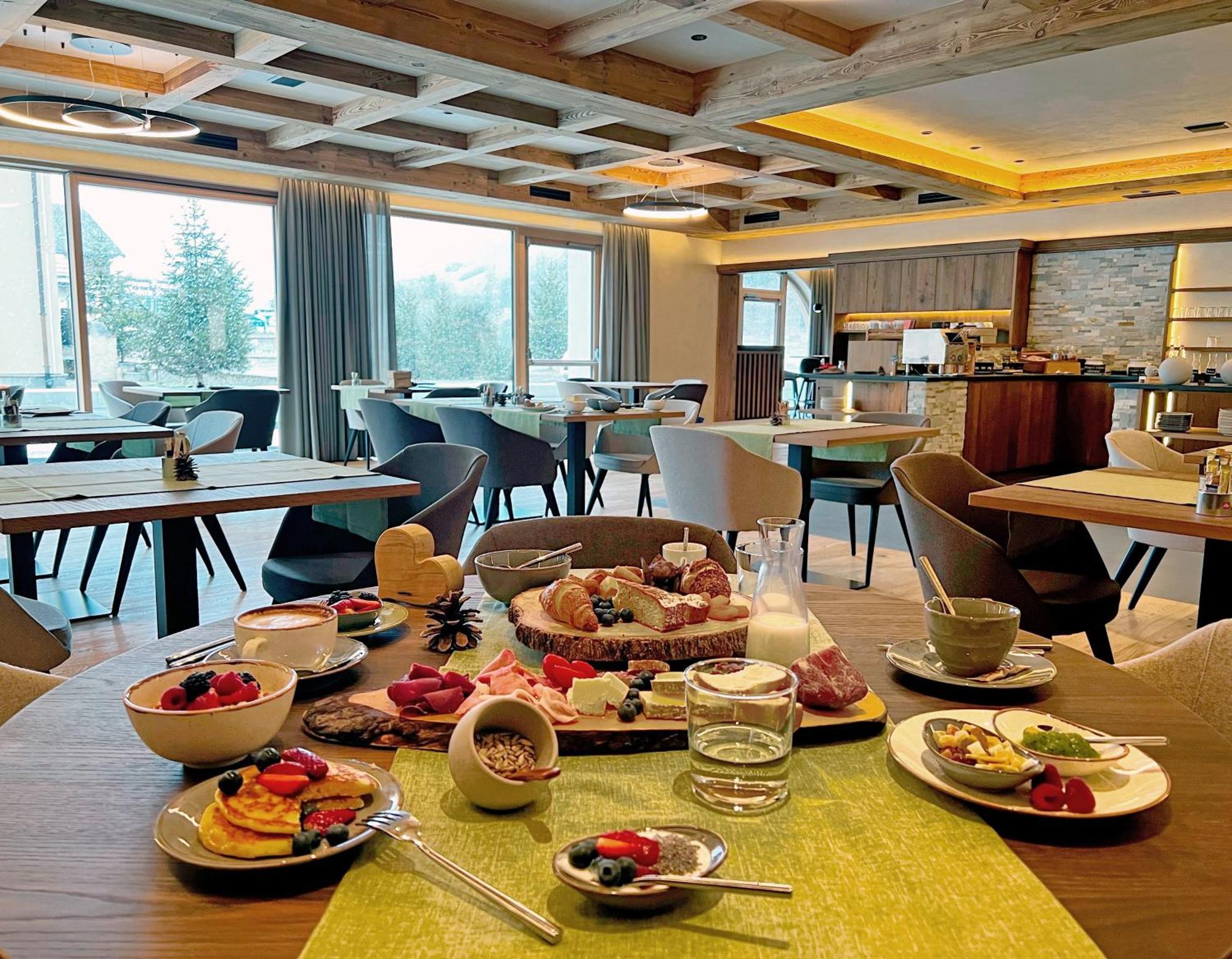 Camino Rustic Chic Hotel Livigno Ngoại thất bức ảnh