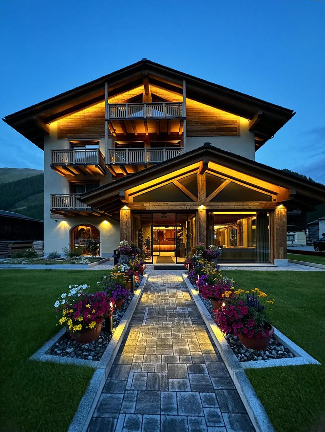 Camino Rustic Chic Hotel Livigno Ngoại thất bức ảnh